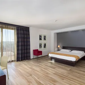 Hotell Grand Tiziano E Dei Congressi